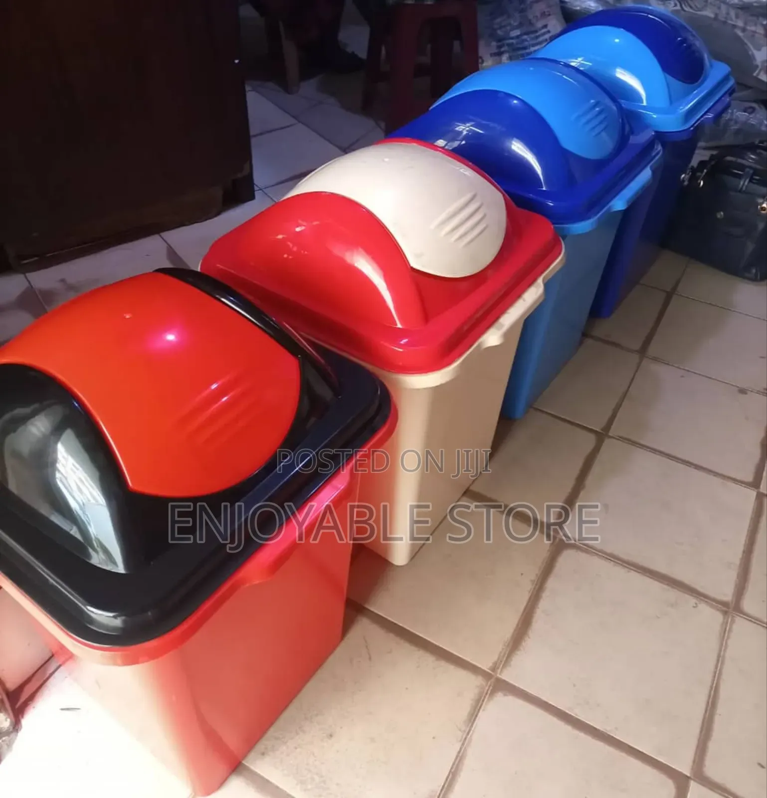 Dustbins Plastic Swing Cover Plastic Dustbins