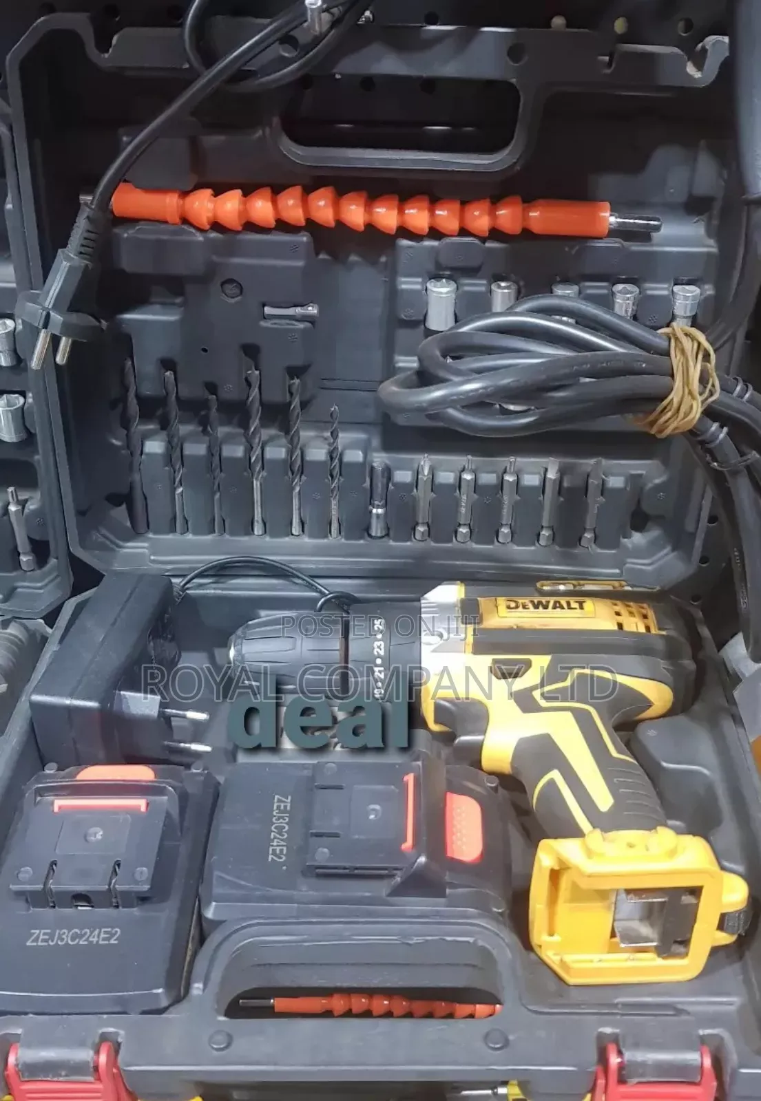 Hand Drill Set Rechargeable/2batteries