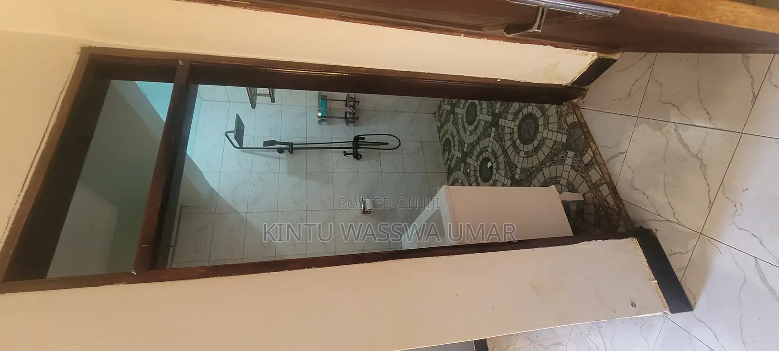 3bdrm Bungalow in Jomayi Nsasa, Kira for rent