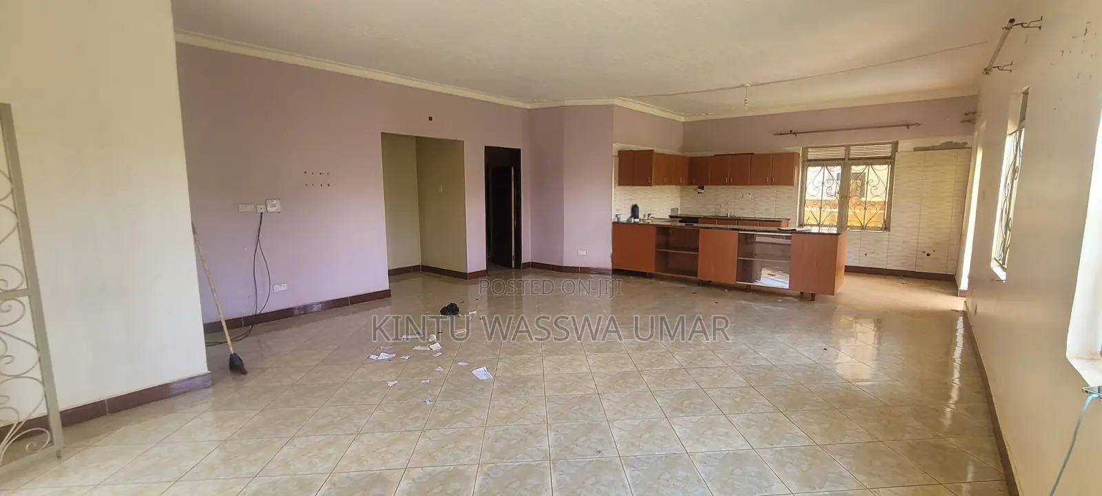 3bdrm Bungalow in Jomayi Nsasa, Kira for rent