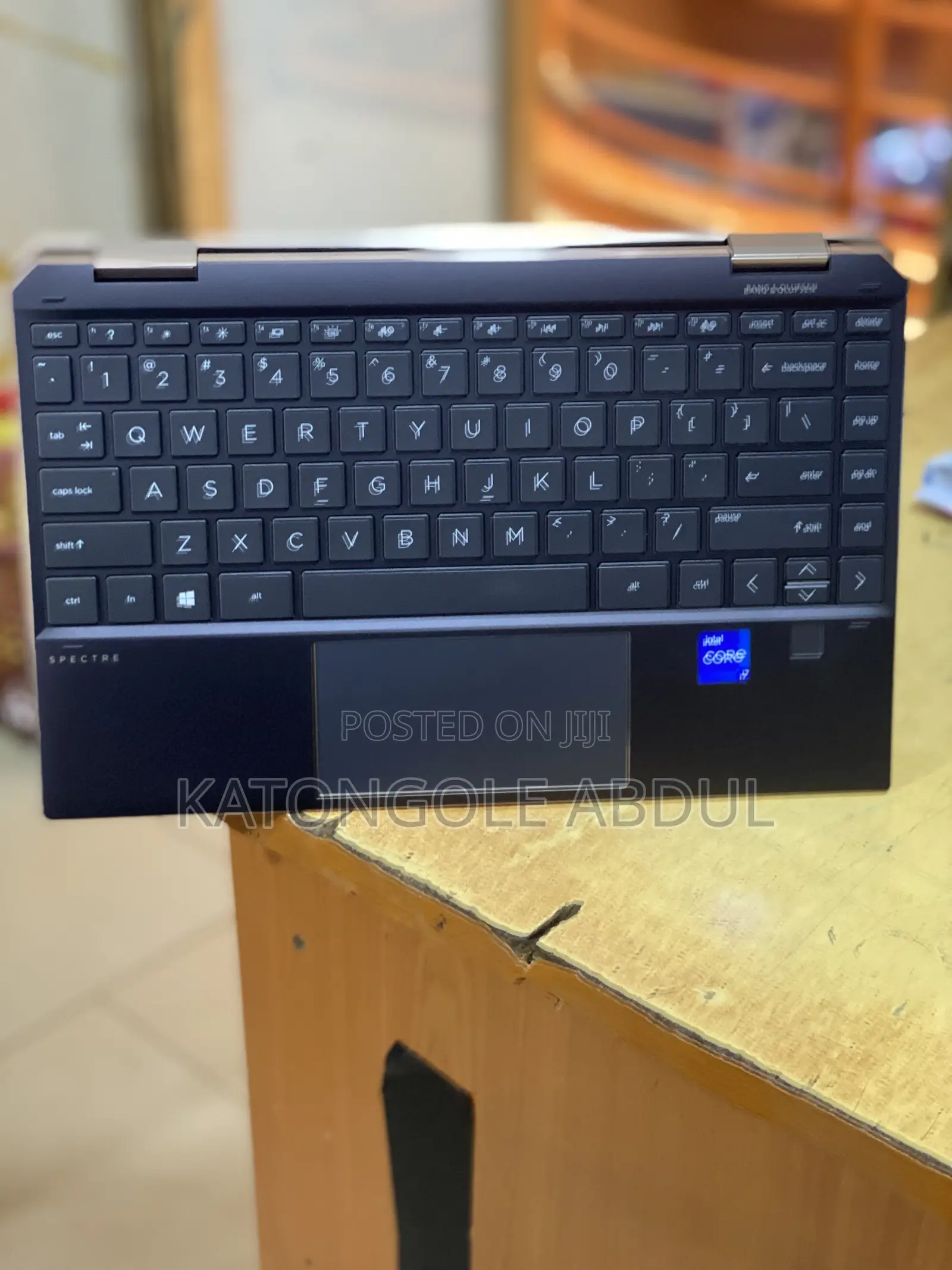 New Laptop HP Spectra 13 16GB Intel Core I7 SSD 500GB