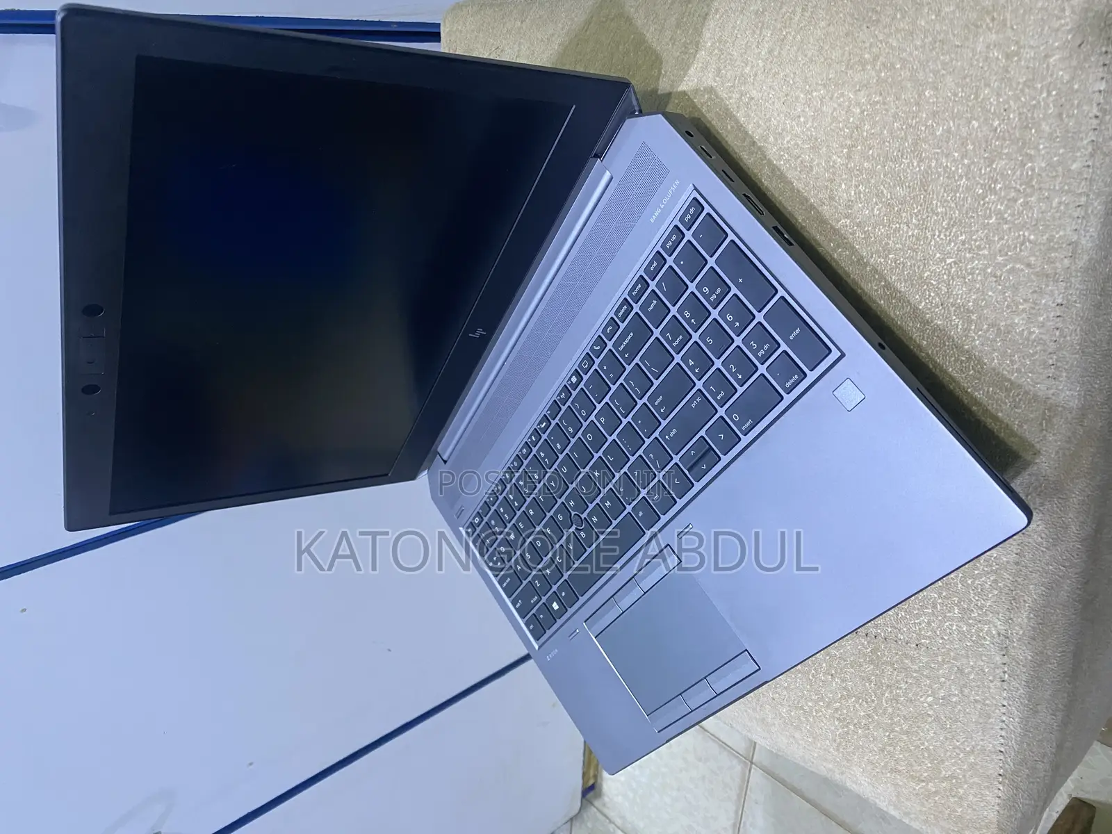 New Laptop HP ZBook 15u G5 32GB Intel Core I9 SSD 1T