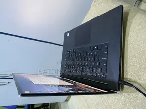 New Laptop Dell XPS 15 9570 16GB Intel Core I7 SSD 512GB