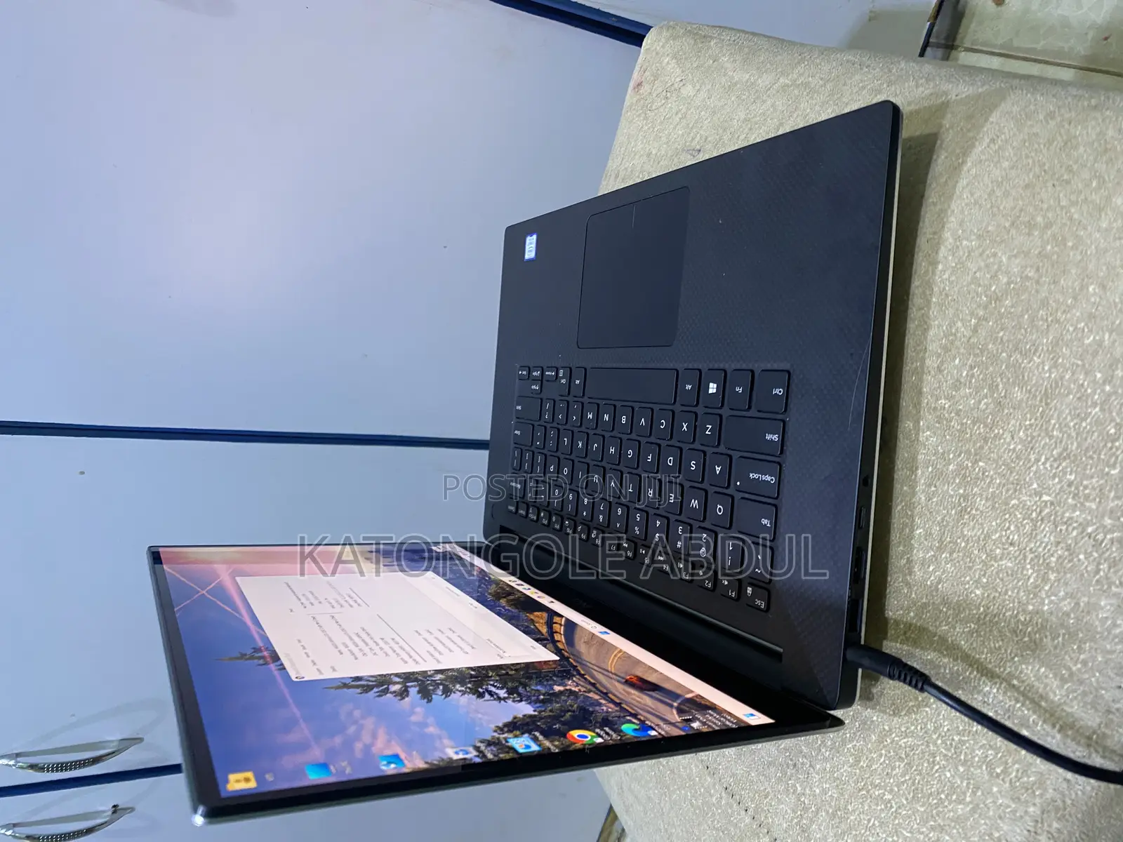 New Laptop Dell XPS 15 9570 16GB Intel Core I7 SSD 512GB