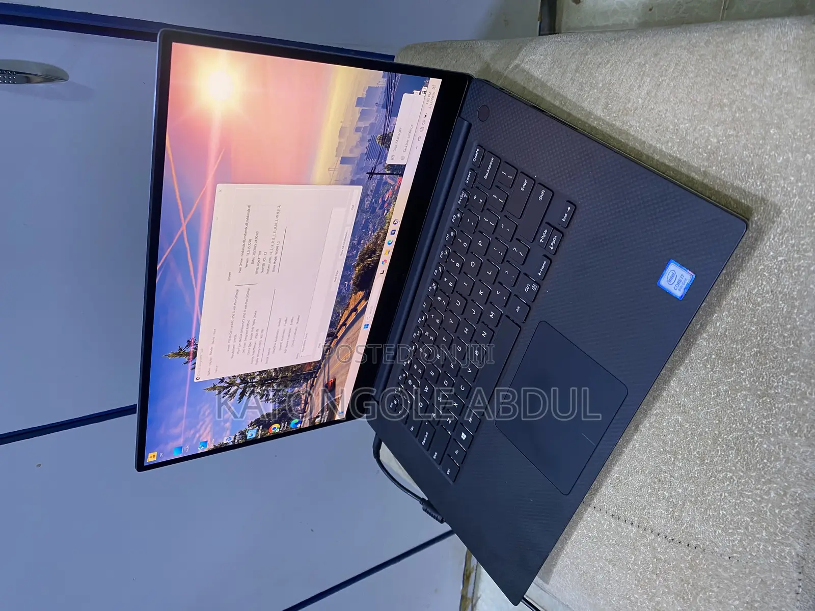 New Laptop Dell XPS 15 9570 16GB Intel Core I7 SSD 512GB