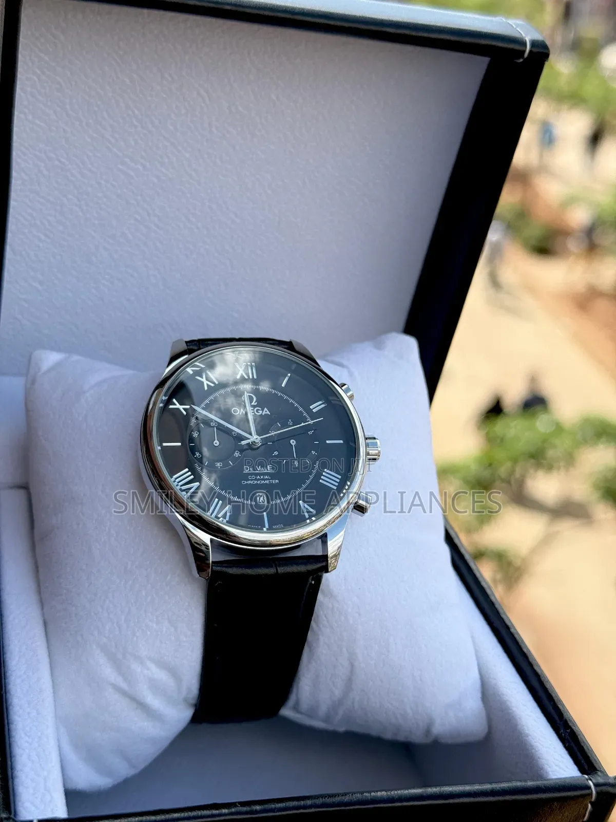 Black Men's Classic Omega Wrist Watch at Discount