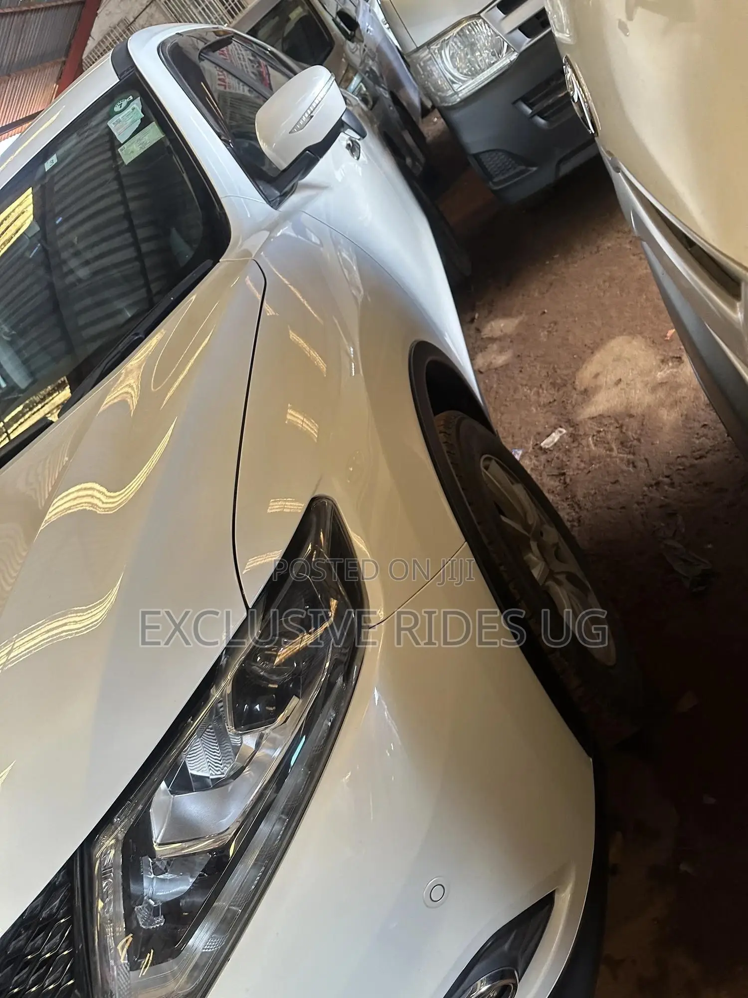 Nissan X-Trail 2.0 Petrol FWD 2016 White