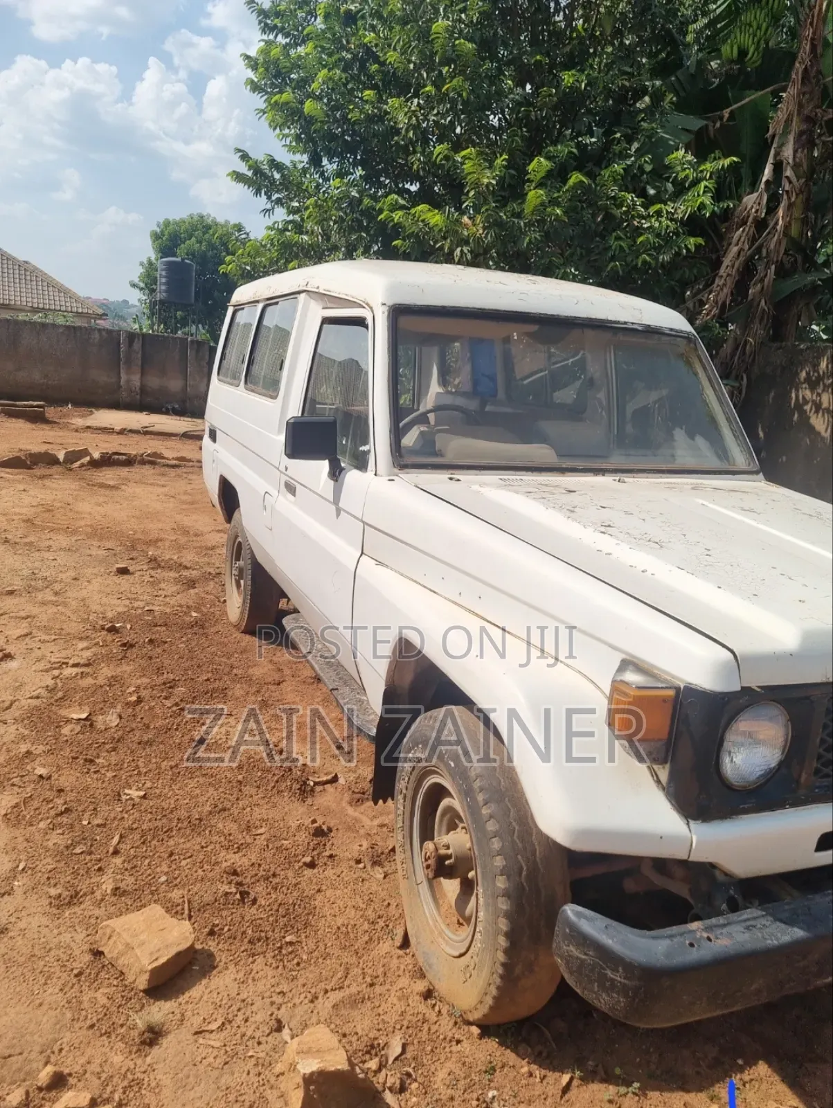 Toyota Land Cruiser 70 1989 White