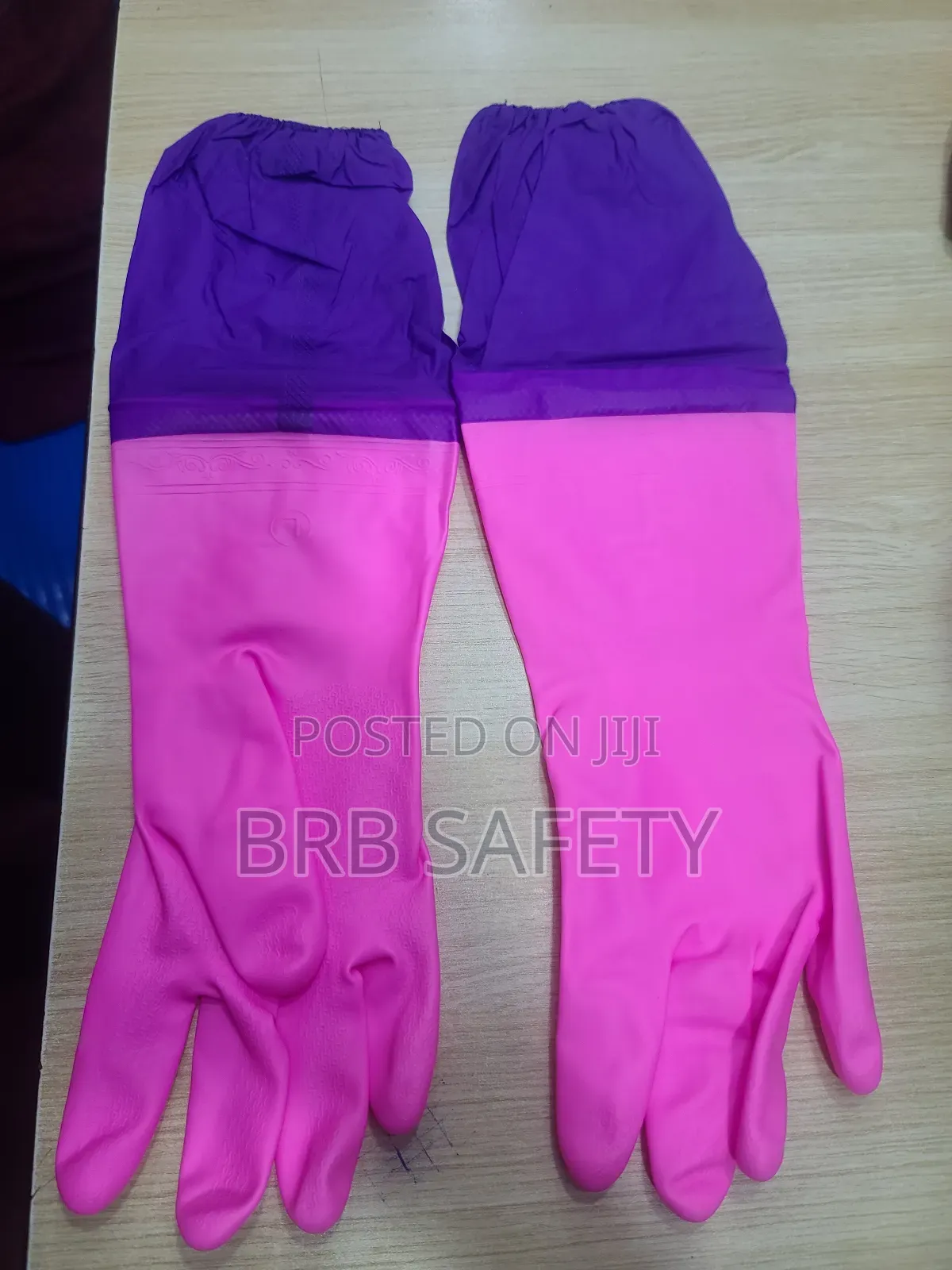 Re Usable Kitchen Gloves. Latex