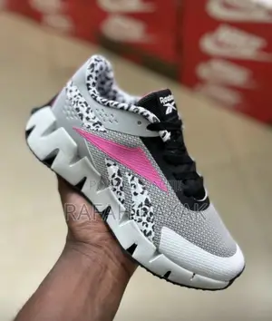 Original Women’S Reebok Zig Dynamic Sneakers