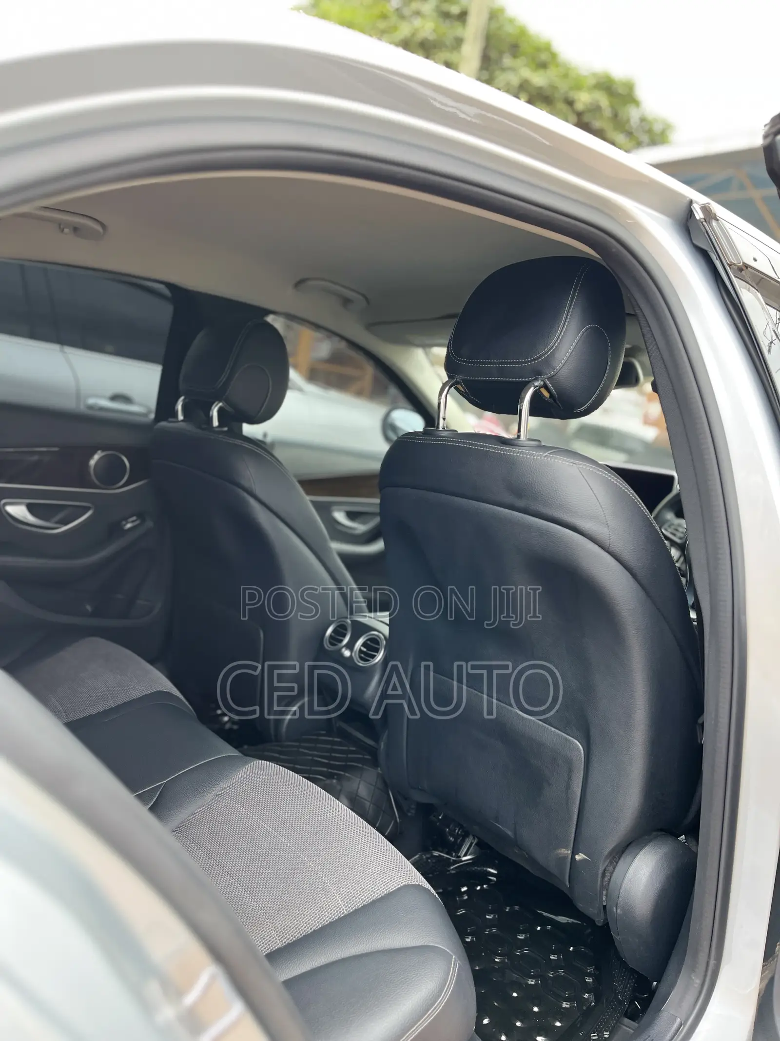 Mercedes-Benz C200 2016 Silver