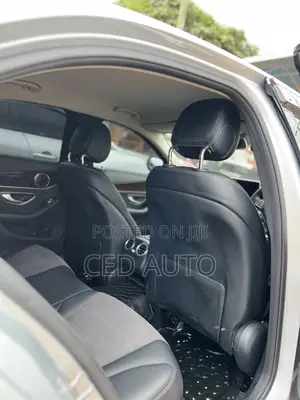 Mercedes-Benz C200 2016 Silver