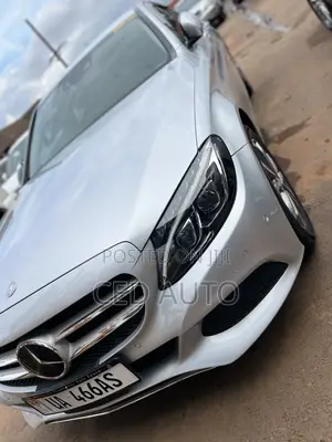 Mercedes-Benz C200 2016 Silver