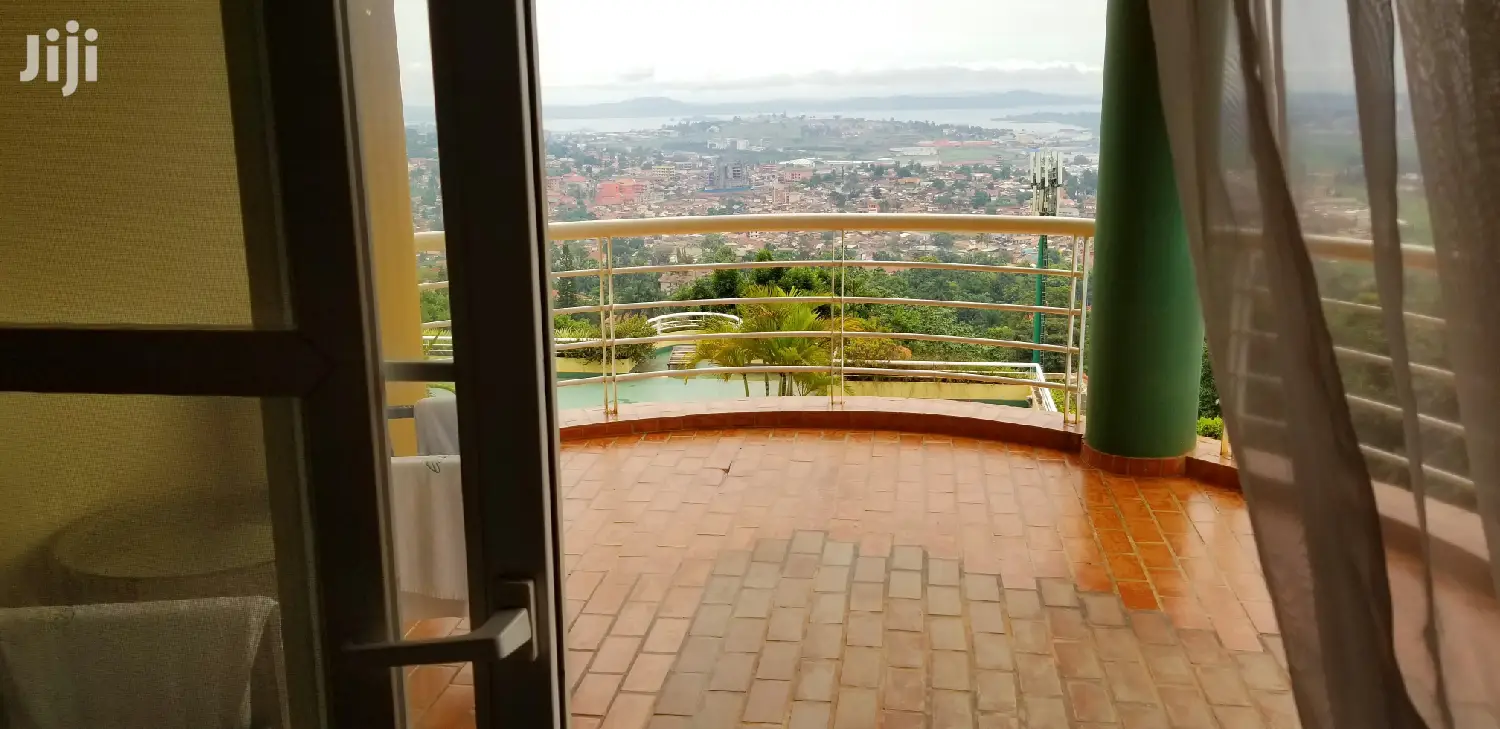 Smart Designer Apartment With Panoramic City Views For Rent In Mbuya