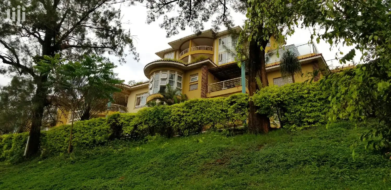 Smart Designer Apartment With Panoramic City Views For Rent In Mbuya