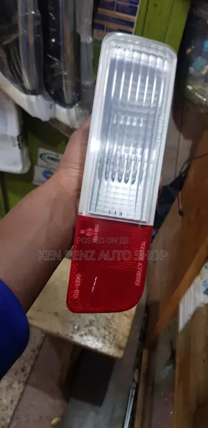Raer Bumper Reflectors for Mitsubishi Pajero Ordinary