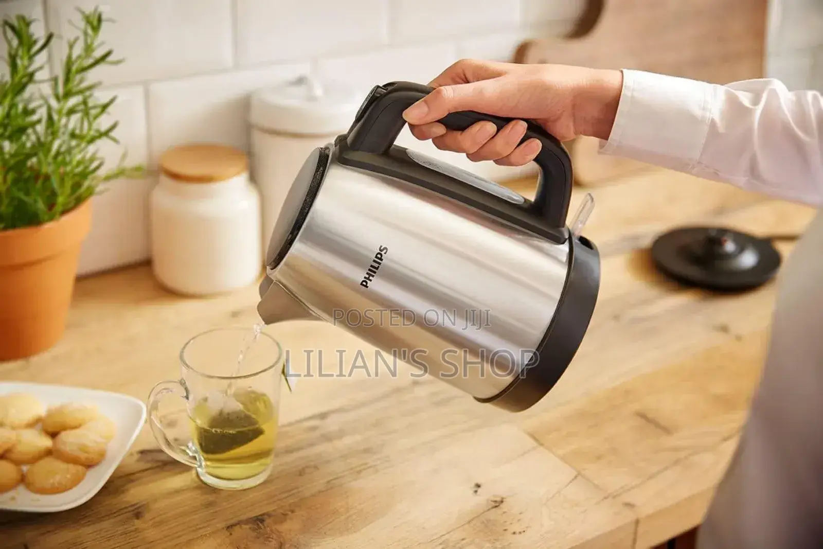 Philips Stainless Steel Electric Kettle (1.7 L)