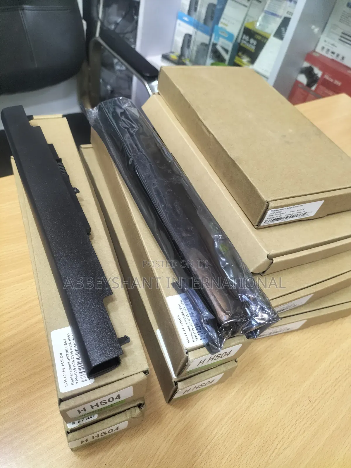 Genuine Laptop Batteries/Hp, Lenovo, Dell Laptop Batteries