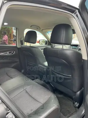 Nissan Fuga 2013 Black