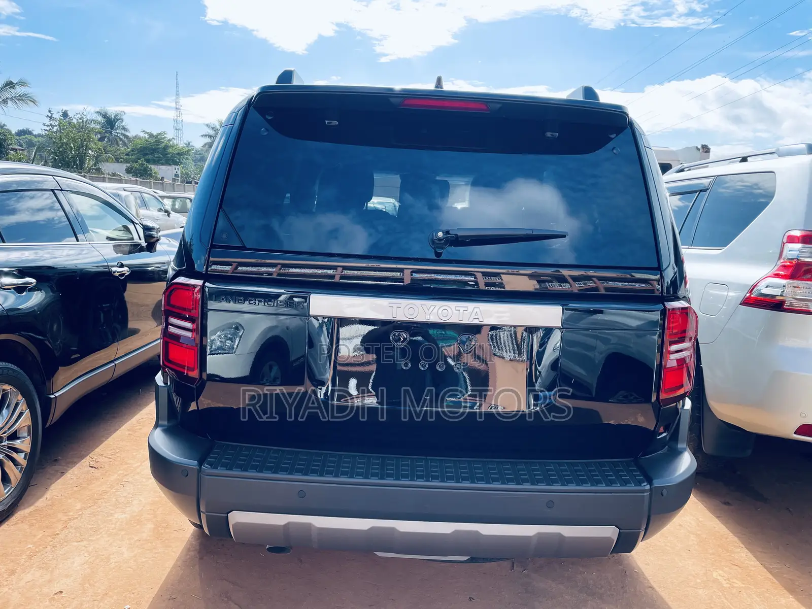 New Toyota Land Cruiser Prado 2024 Black