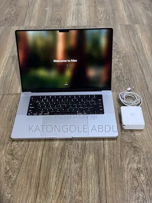 New Apple MacBook Pro 2023 M2 Pro 16-Inch 16GB Apple M2 SSD 512GB