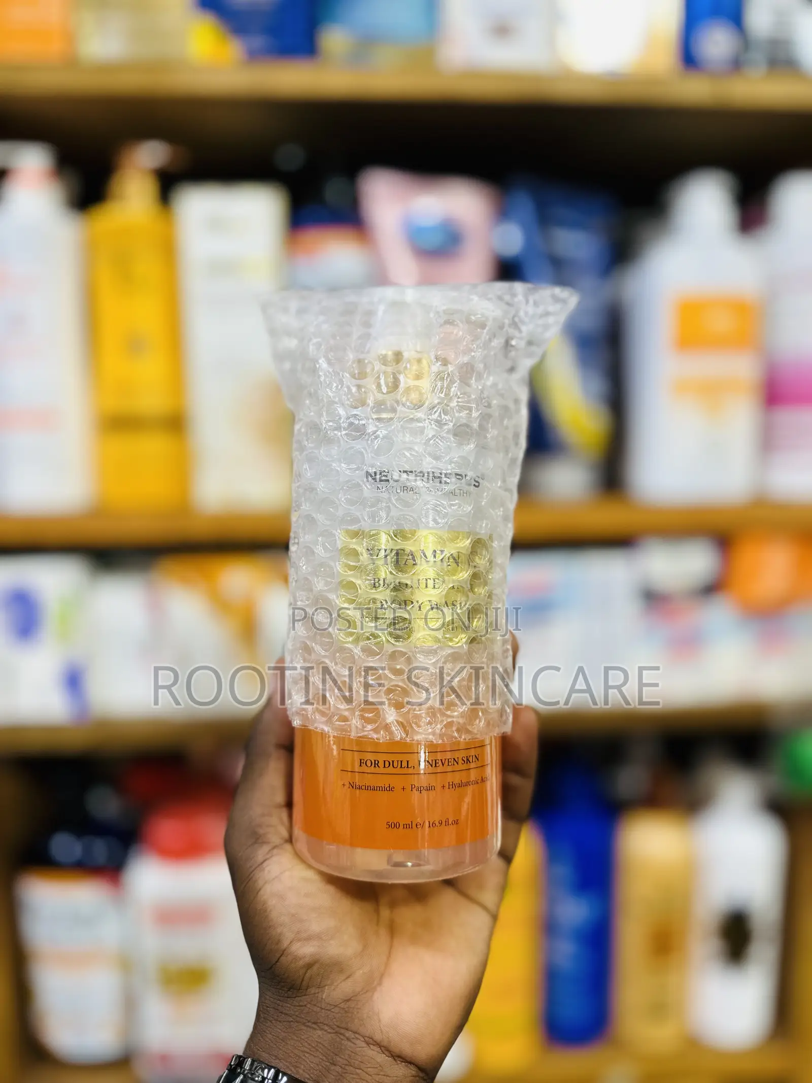Neutriherbs Vitamin C Brightening Toning Body Wash