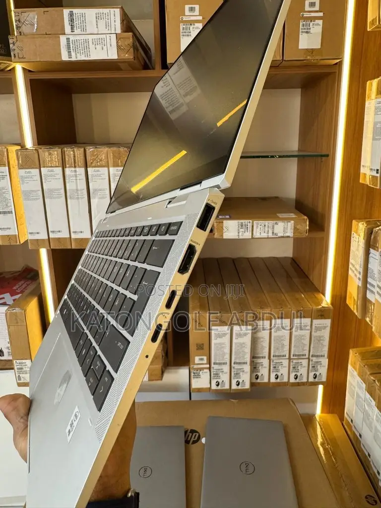 New Laptop HP EliteBook X360 1030 G7 16GB Intel Core I7 SSD 512GB