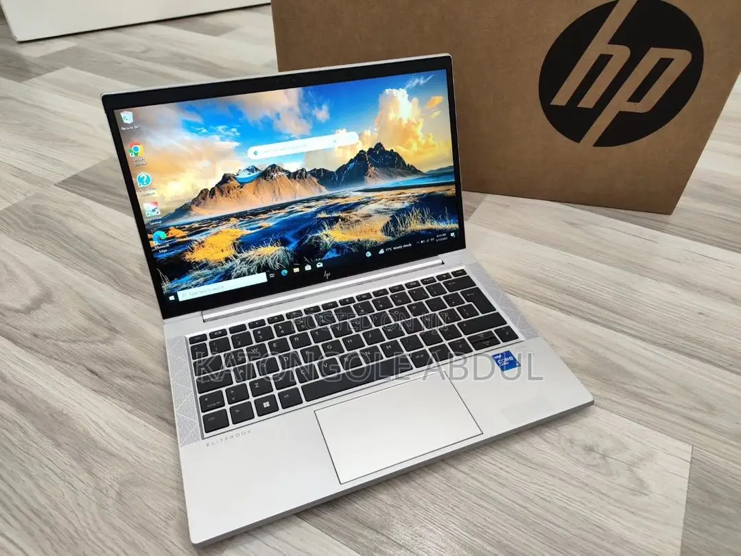 New Laptop HP EliteBook 830 G8 16GB Intel Core I7 SSD 512GB