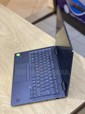 New Laptop Lenovo Thinkpad X1 Yoga 32GB Intel Core I7 SSD 32GB