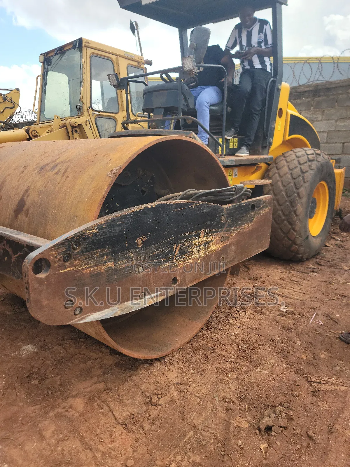 Road Roller for Rent/Hire