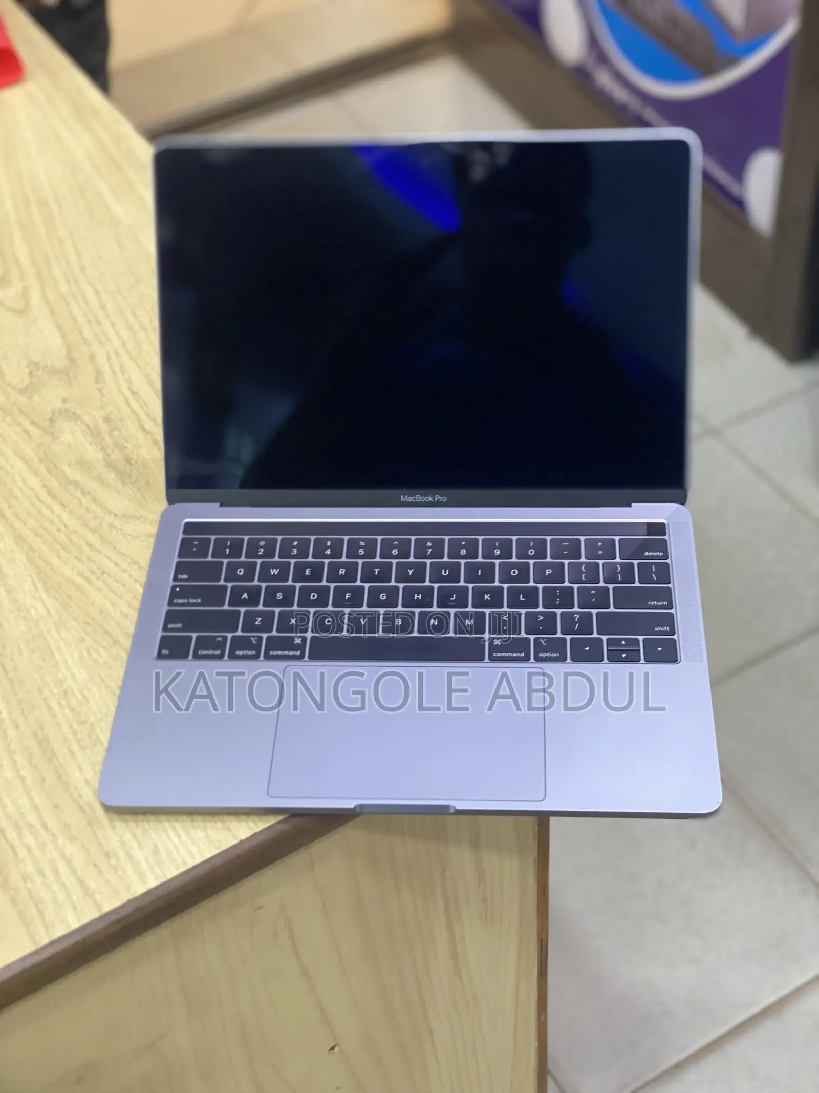New Laptop Apple MacBook 16GB Intel Core I7 SSD 512GB