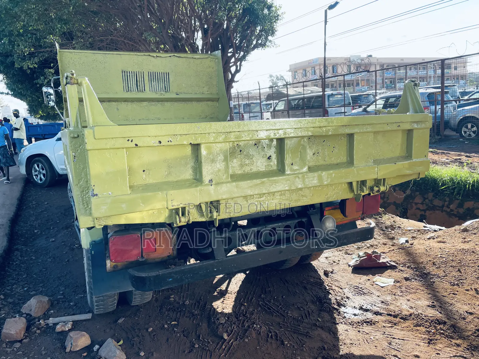 Isuzu Dumper Pressure Break