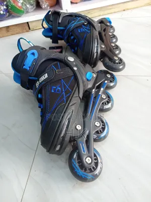 Gomaa Roller Skates