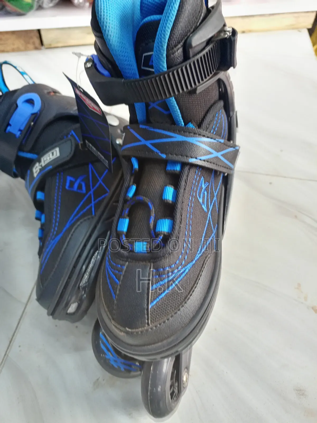 Gomaa Roller Skates