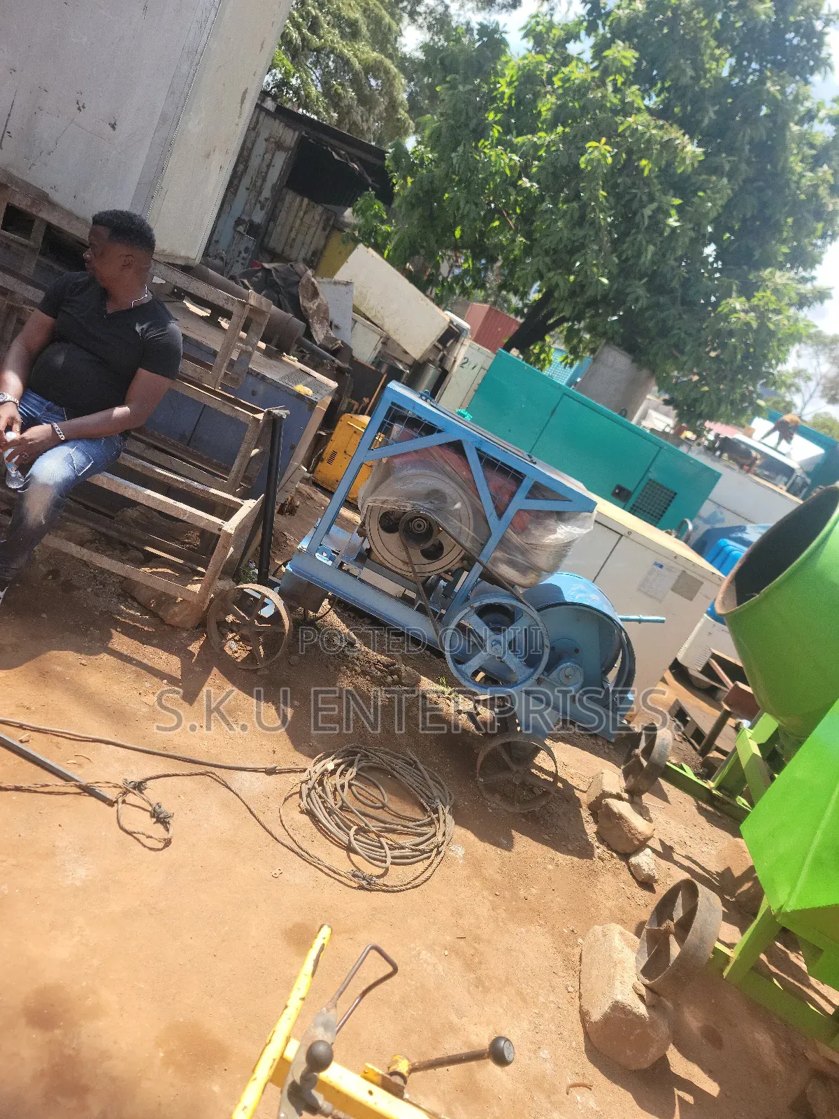 Hoist Machine Concrete Crane for Rent