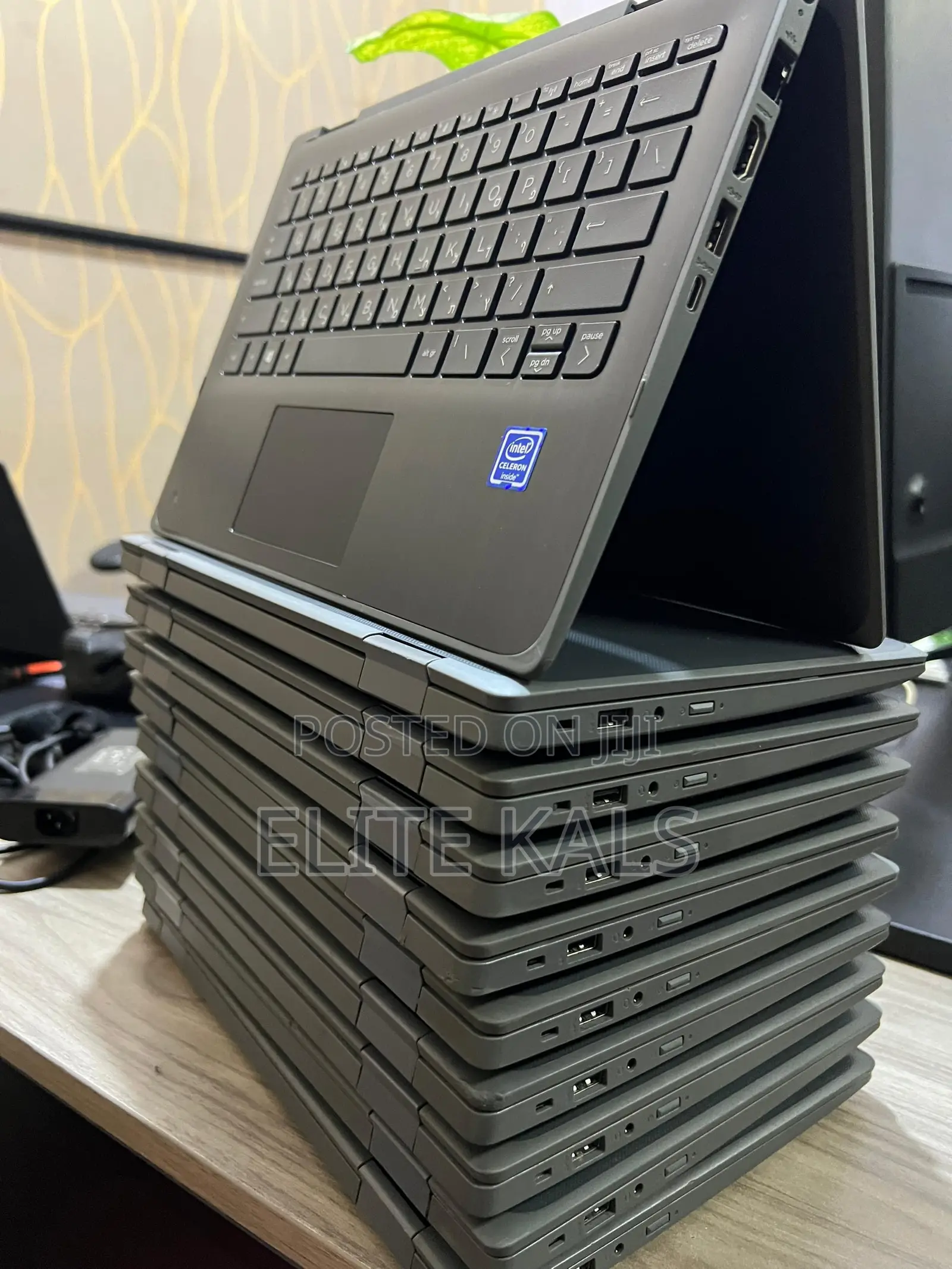 Laptop Lenovo Yoga 11e 4GB Intel Celeron SSD 128GB