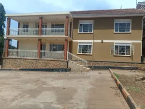 5bdrm Duplex in Kololo Property, Central Division for rent