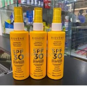 Photo - Biovene Hyaluronic SPF 30 Anti-Aging Face Fluid High Protect