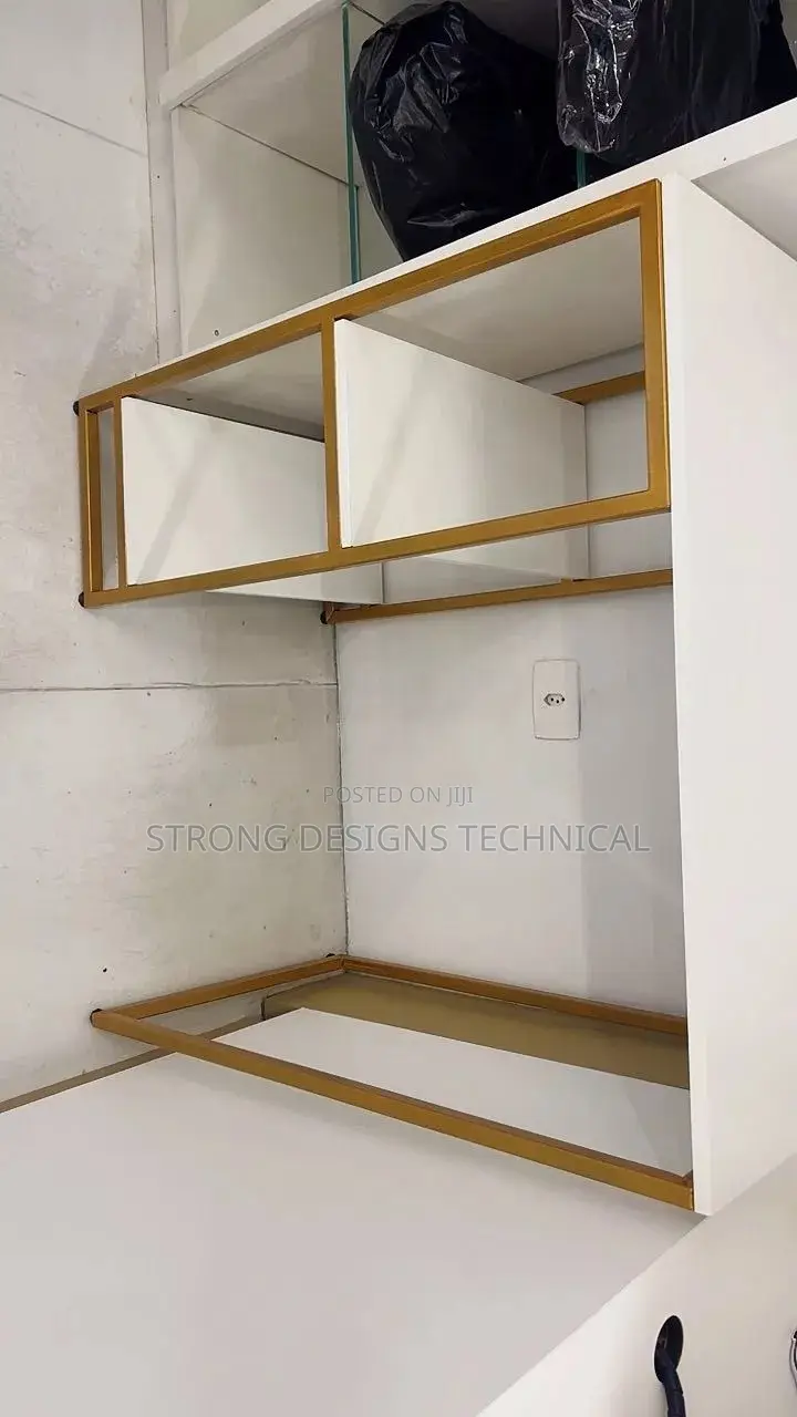 Counter Top Table/ Small Table