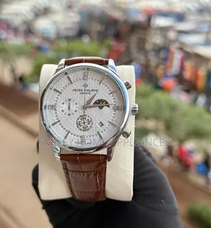 White Face Men's Classy Patek Philippe Stylish Wrist Watch