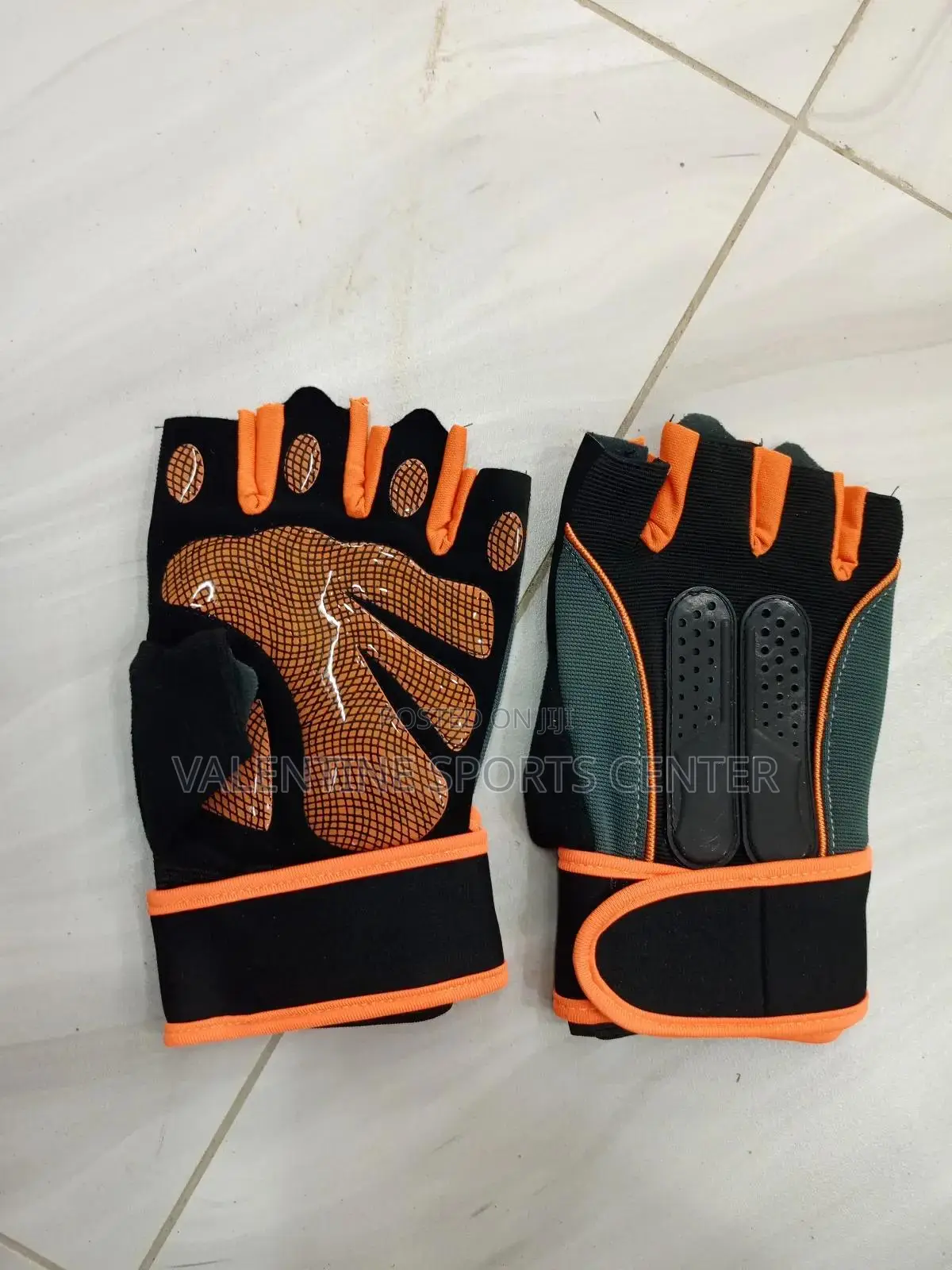 Orange Gym Gloves Original