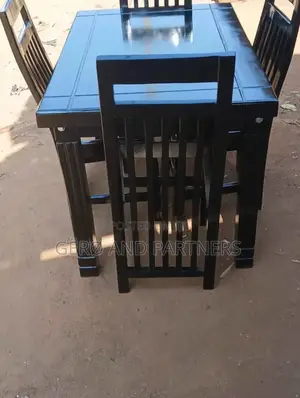 Classy Dining Set