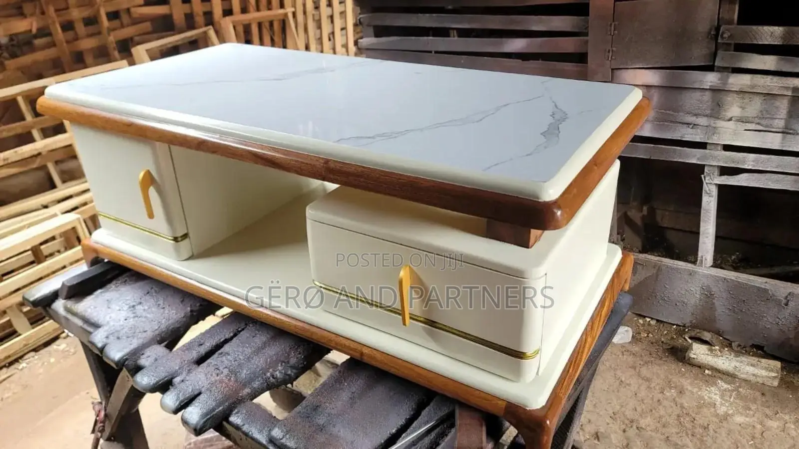 The Quality Centre Table