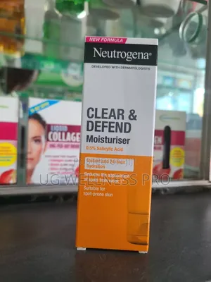 Photo - Clear Defend 0.5% Salicylic Acid Oil-Free Moisturiser 50ml