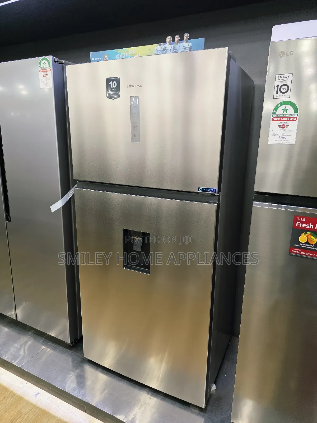 599ltrs Hisense Double Door Refrigerator With a Dispenser