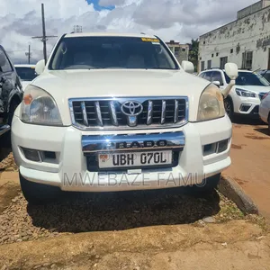 Toyota Land Cruiser Prado 2008 White