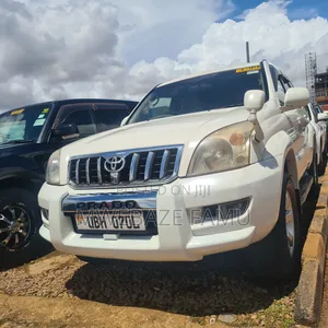 Toyota Land Cruiser Prado 2008 White