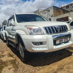 Toyota Land Cruiser Prado 2008 White