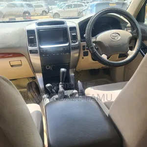 Toyota Land Cruiser Prado 2008 White