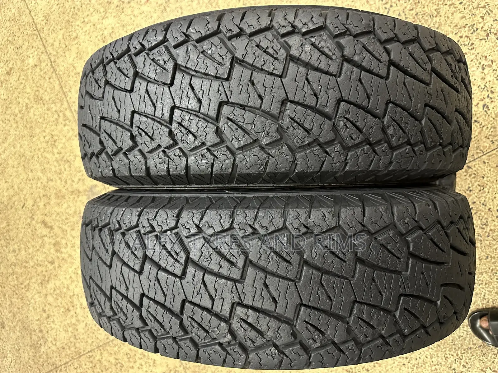 235/75r15 Kapsen Tyres